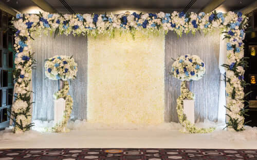 artificial flowers
