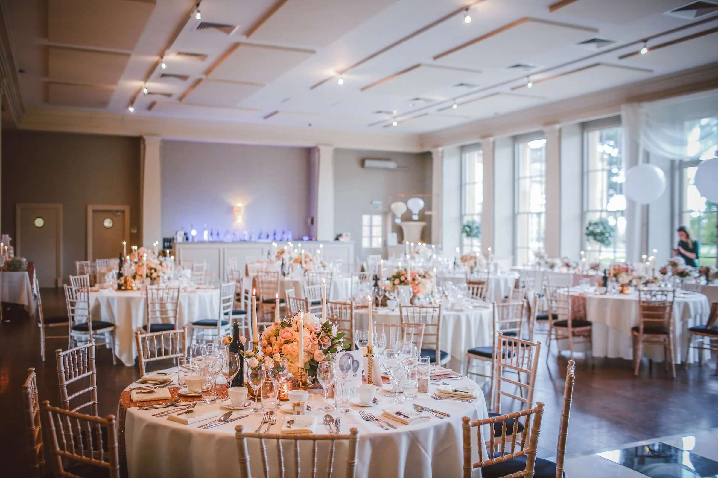 Formal wedding table setting