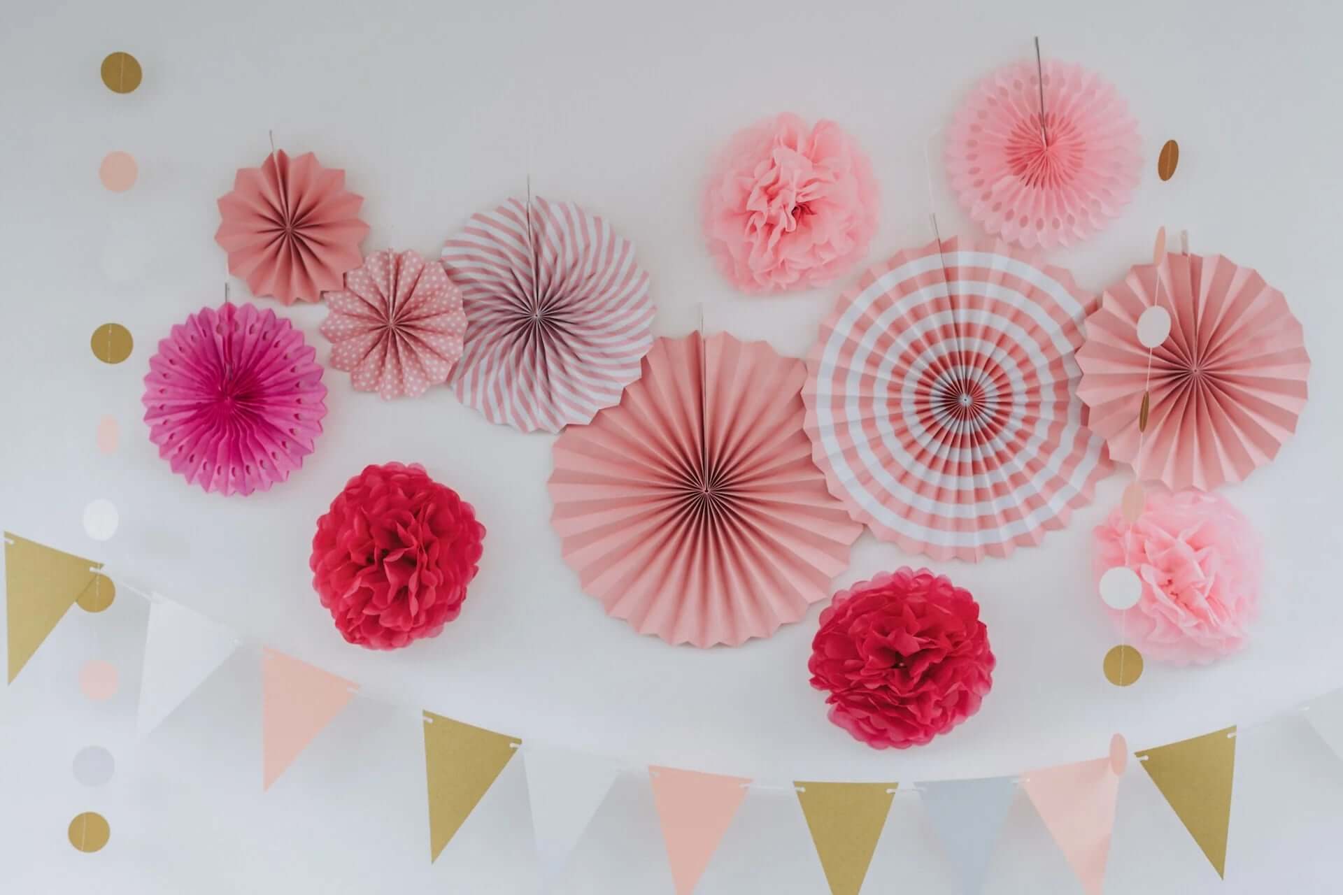 Shades of pink party banners