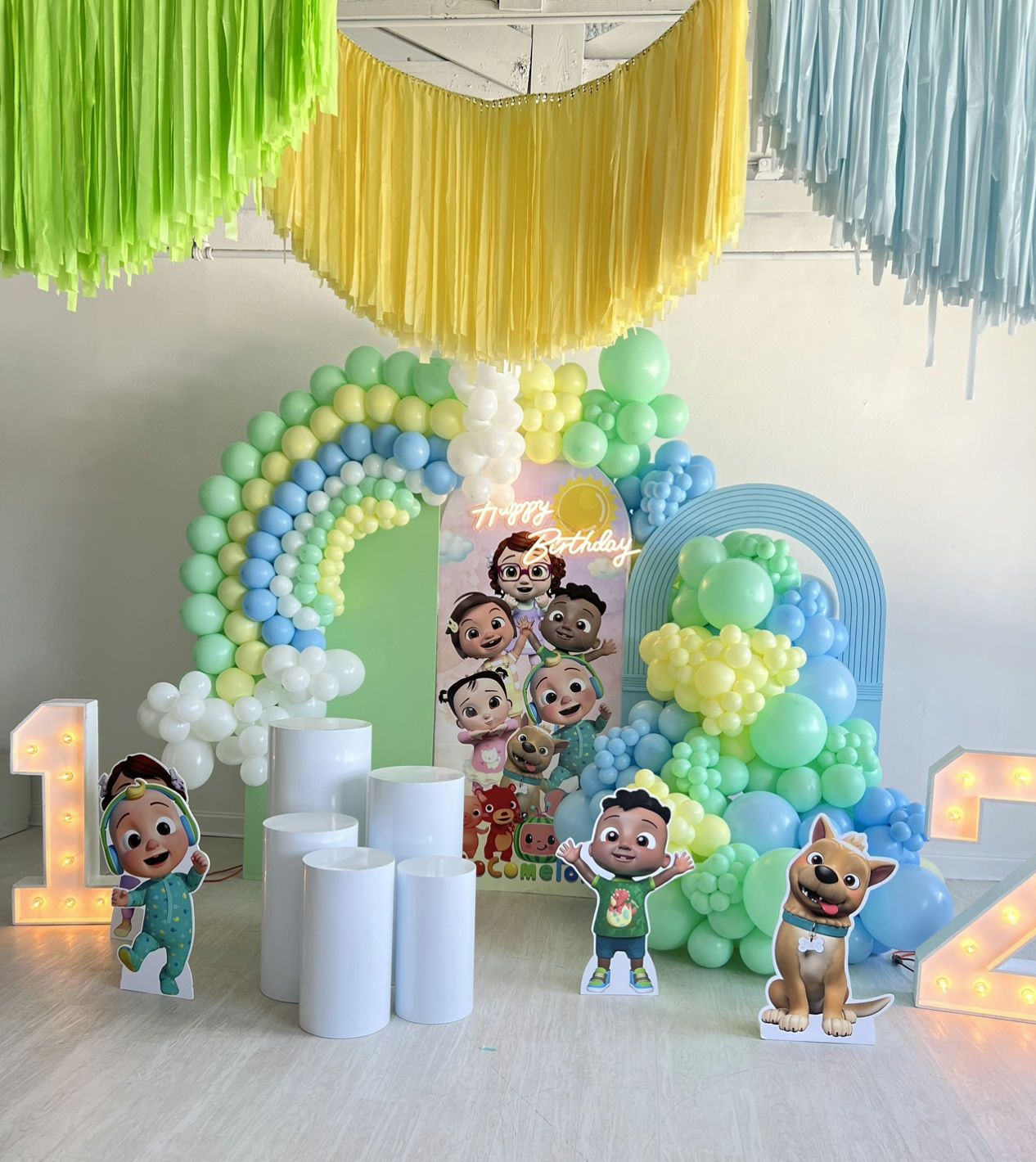 8/5 Fringe Garlands